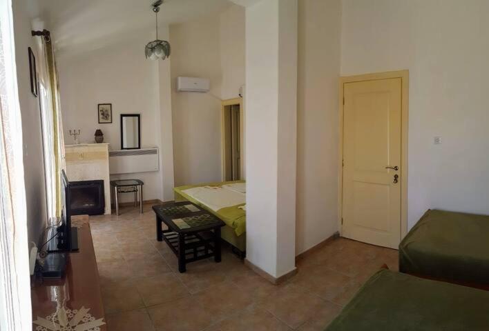 Aparthotel With Swimming Pool With Bathroom, Kitchen, Patio, Private Parking 2*